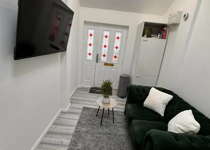The Garage Guest House